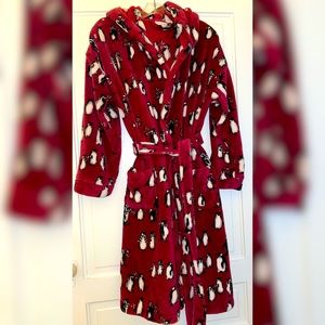 Vera Bradley Cozy Penguin Robe